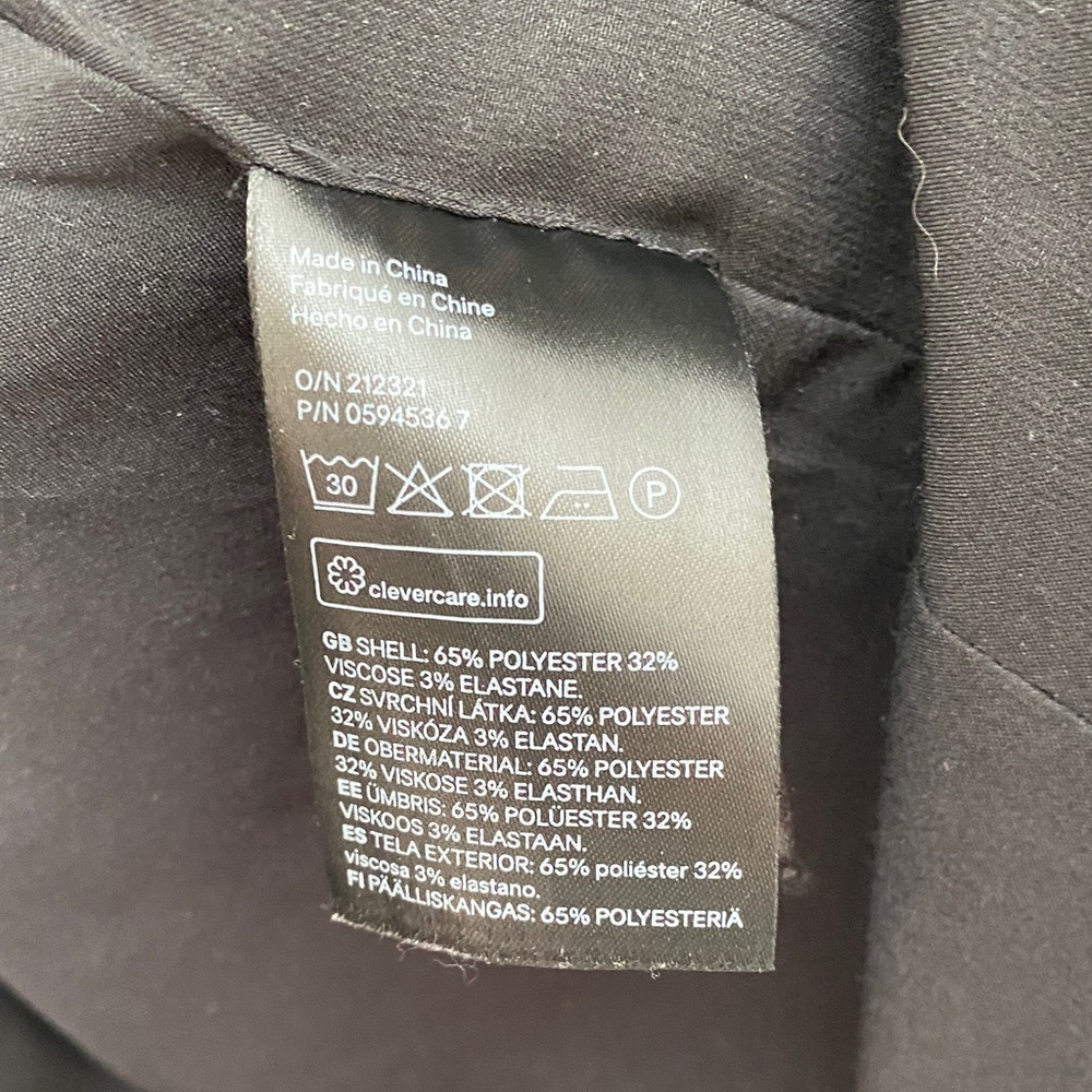 H&M Classic Black Blazer - Picture 7 of 7